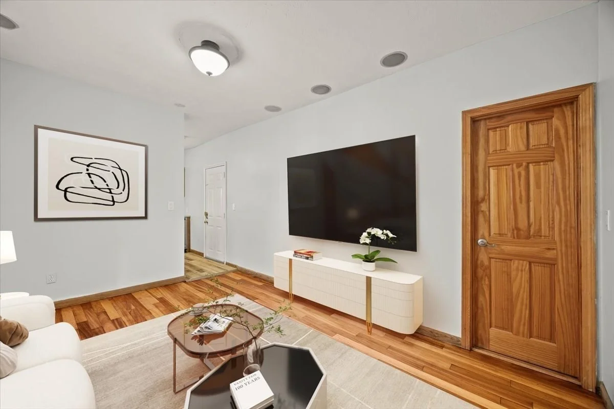 3 bed, 1 bath apartment for rent at 36 Telegraph St Unit 2, South Boston — photo 4 of 21