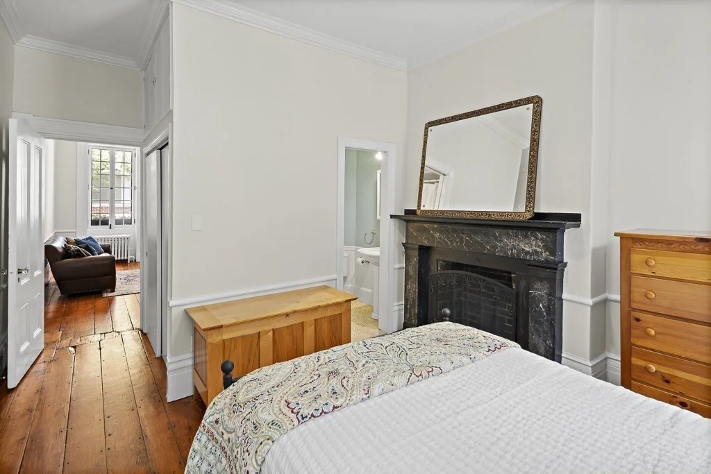 2 bed, 2 bath apartment for rent at 36 Temple St Unit 1, Beacon Hill — photo 7 of 28