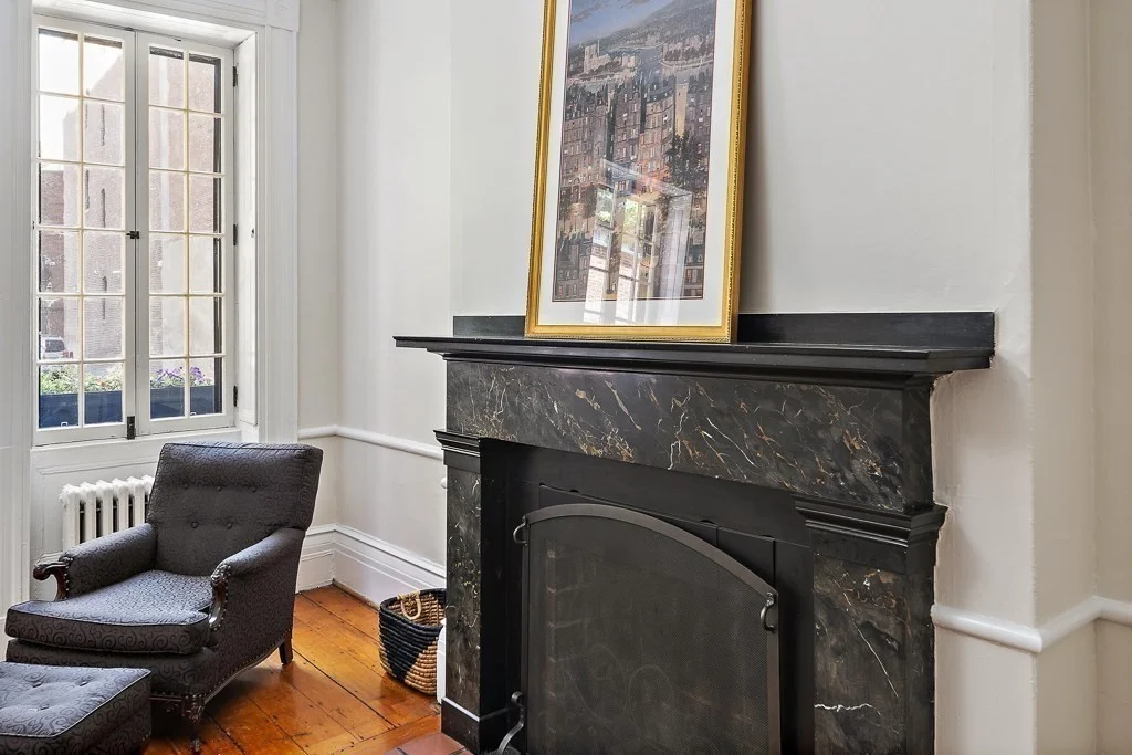 2 bed, 2 bath apartment for rent at 36 Temple St Unit 1, Beacon Hill — photo 5 of 28