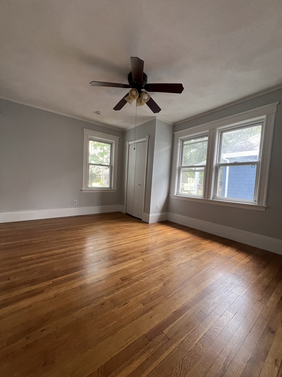 3 bed, 1 bath apartment for rent at 36 Thingvalla Unit 0, Strawberry Hill — photo 10 of 31