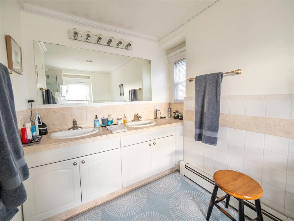 3 bed, 2 bath apartment for rent at 36 Tremont St Unit 2, The Port — photo 13 of 27