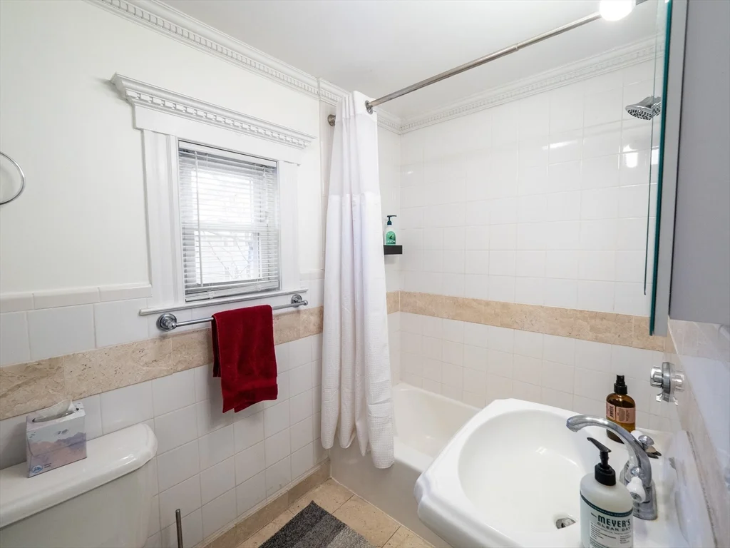 3 bed, 2 bath apartment for rent at 36 Tremont St Unit 2, The Port — photo 23 of 27