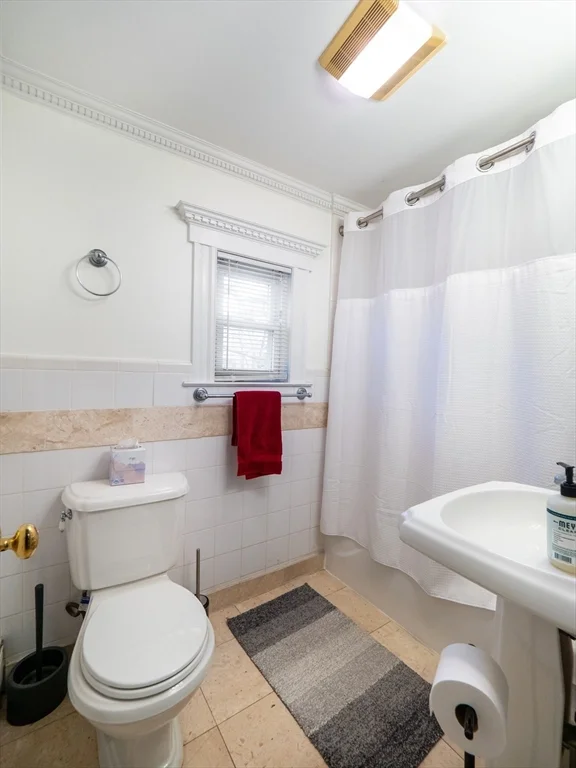 3 bed, 2 bath apartment for rent at 36 Tremont St Unit 2, The Port — photo 22 of 27