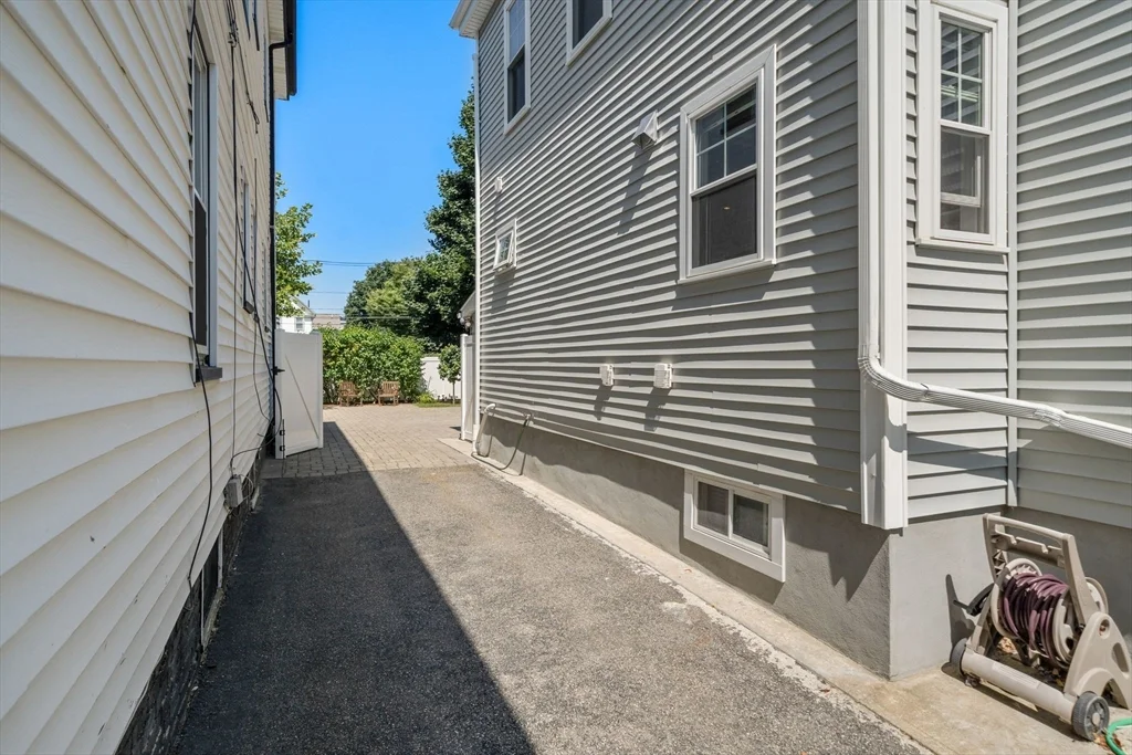 2 bed, 2 bath apartment for rent at 36 Trull St Unit 1, Magoun Square — photo 30 of 36