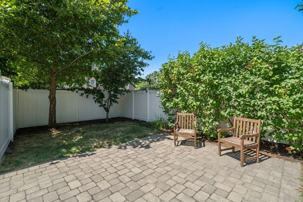 2 bed, 2 bath apartment for rent at 36 Trull St Unit 1, Magoun Square — photo 33 of 36