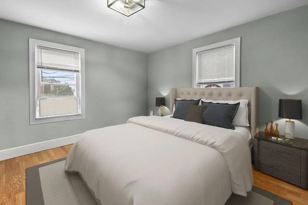 5 bed, 1 bath apartment for rent at 36 Union St Unit 36, Woburn — photo 5 of 35