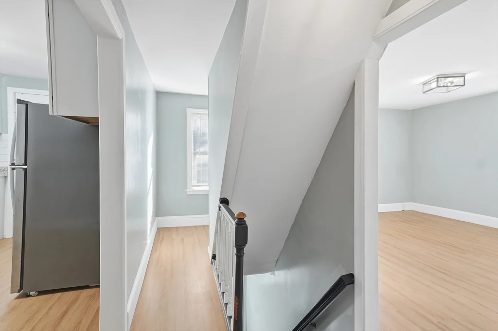 5 bed, 1 bath apartment for rent at 36 Union St Unit 36, Woburn — photo 21 of 35