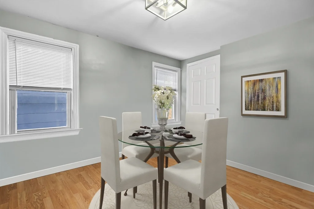 5 bed, 1 bath apartment for rent at 36 Union St Unit 36, Woburn — photo 2 of 35