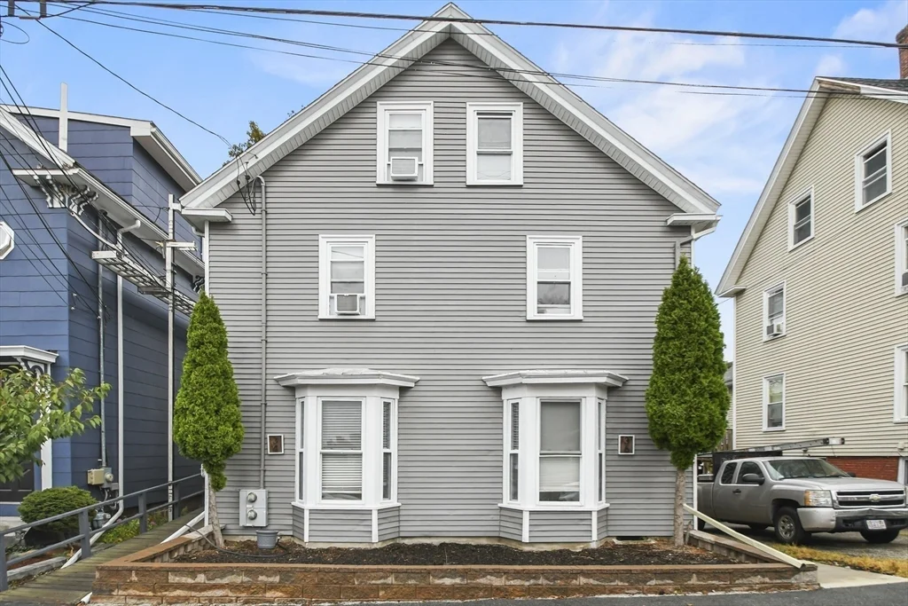 5 bed, 1 bath apartment for rent at 36 Union St Unit 36, Woburn — photo 8 of 35