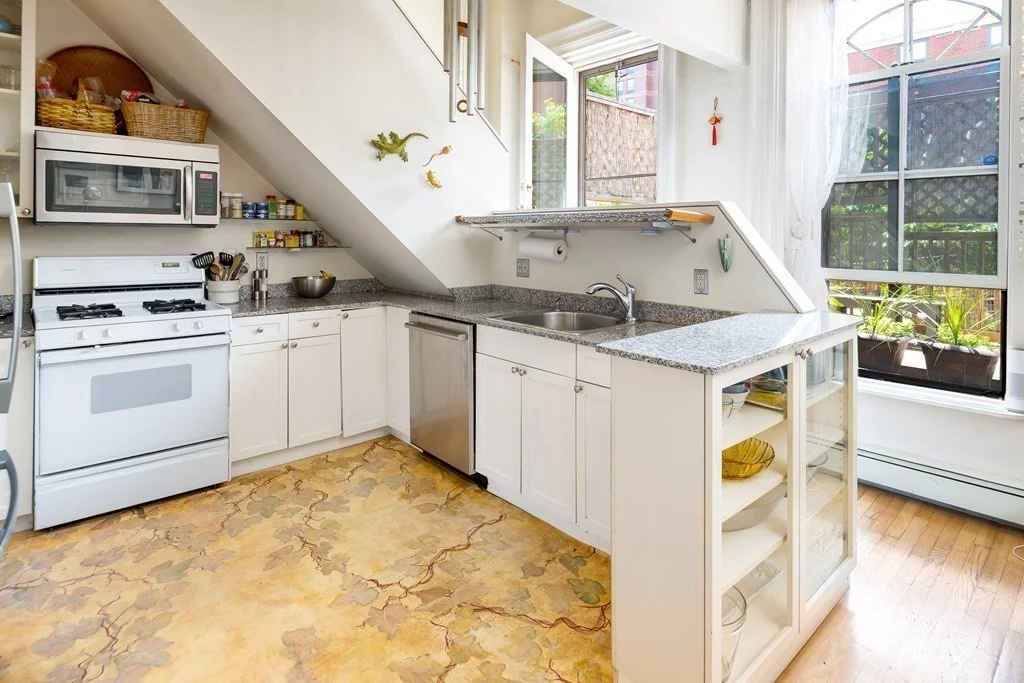 1 bed, 1 bath apartment for rent at 36 Upton St Unit 2A, South End — photo 3 of 10