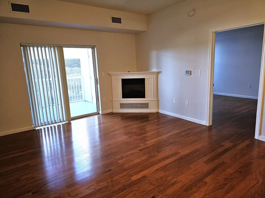 1 bed, 1 bath apartment for rent at 36 Village Rd Unit 110, Middleton — photo 9 of 16