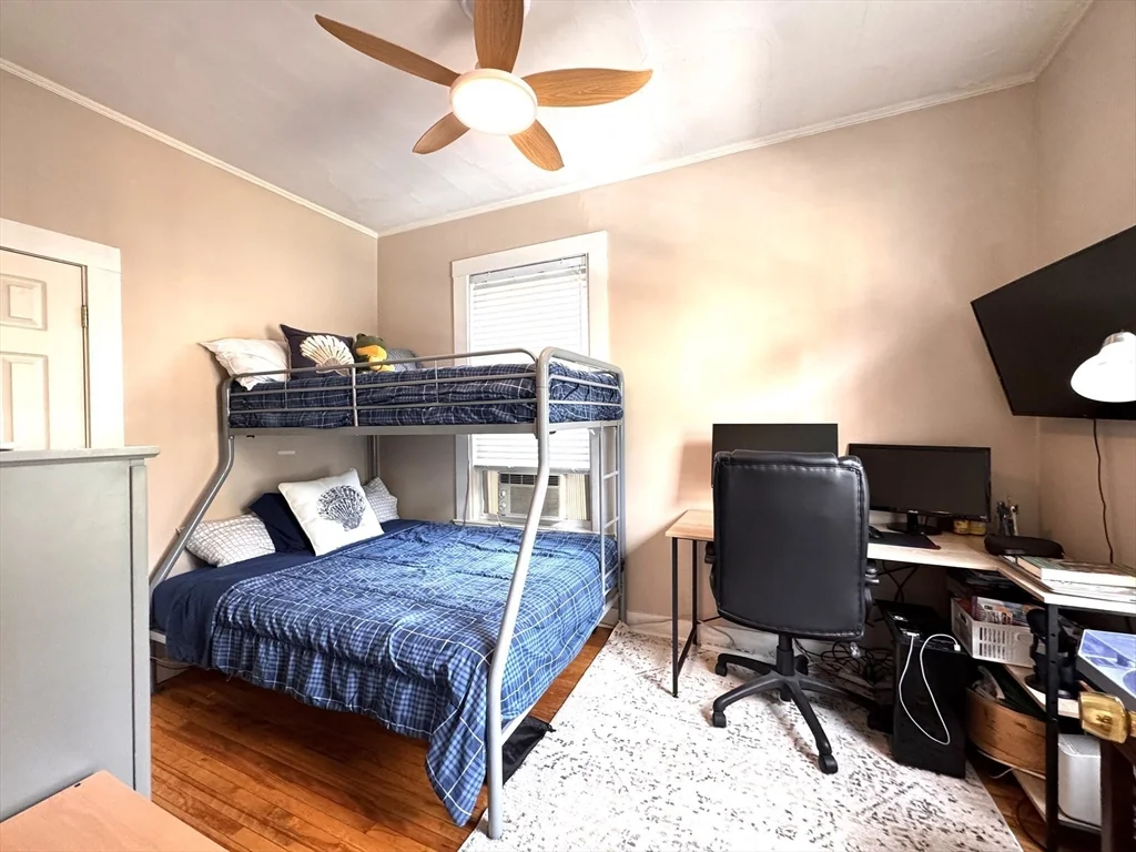 2 bed, 1 bath apartment for rent at 36 Wallis St Unit 2, Beverly — photo 8 of 24
