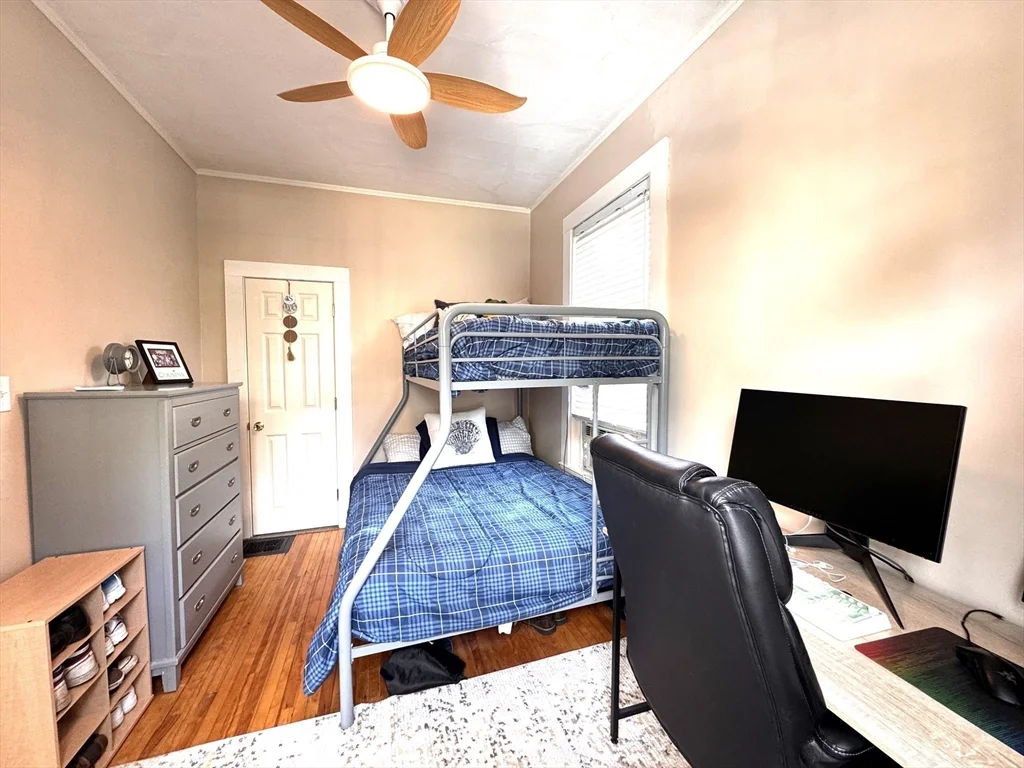 2 bed, 1 bath apartment for rent at 36 Wallis St Unit 2, Beverly — photo 9 of 24