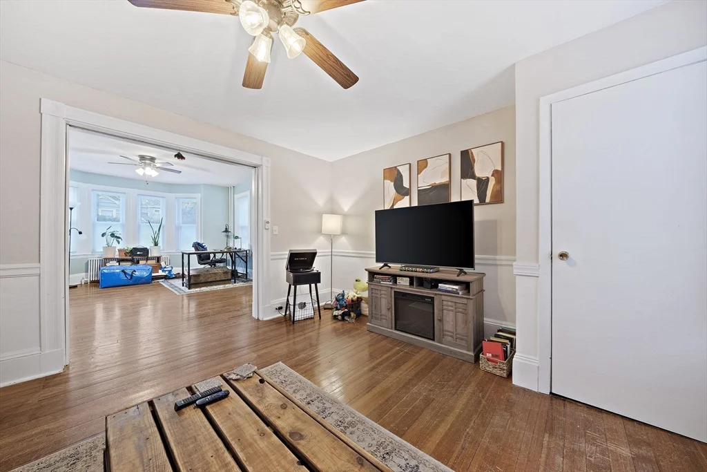 2 bed, 1 bath apartment for rent at 36 Walnut St Unit 1, Canton — photo 5 of 11