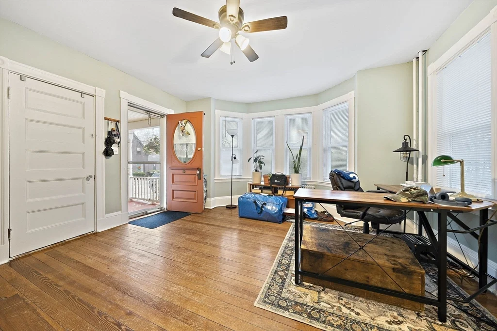2 bed, 1 bath apartment for rent at 36 Walnut St Unit 1, Canton — photo 9 of 11