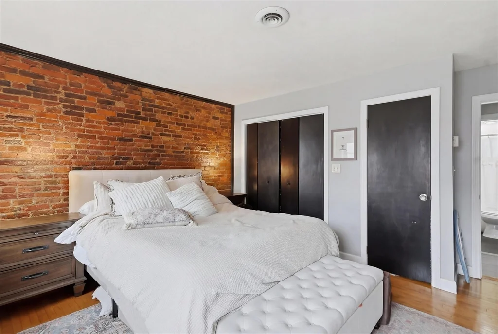 1 bed, 1 bath apartment for rent at 36 Washington St Unit 3A, Charlestown — photo 9 of 14