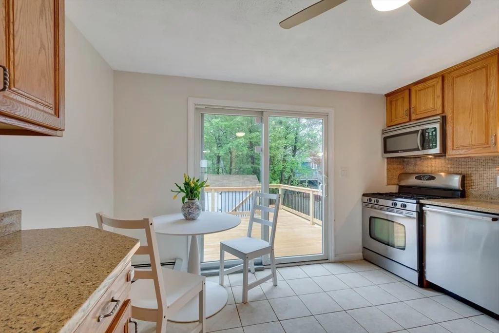 4 bed, 2 bath apartment for rent at 36 Wentworth St, Endicott — photo 3 of 22
