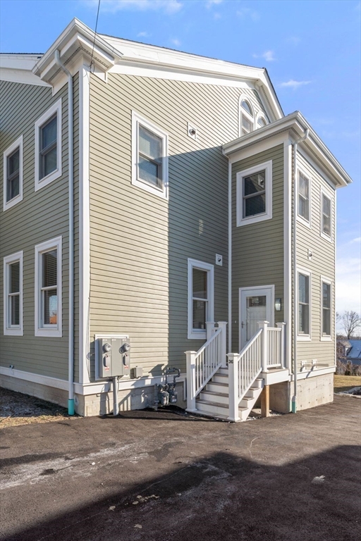 1 bed, 1 bath apartment for rent at 36 Westmoreland St Unit B, Dorchester — photo 3 of 21