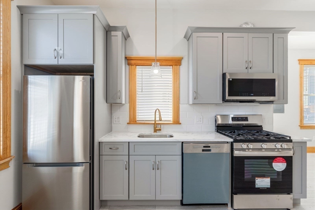 1 bed, 1 bath apartment for rent at 36 Westmoreland St Unit B, Dorchester — photo 9 of 21