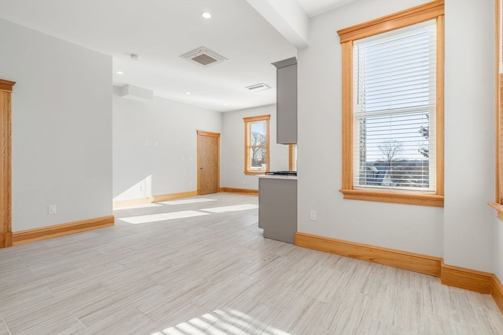 1 bed, 1 bath apartment for rent at 36 Westmoreland St Unit B, Dorchester — photo 11 of 21