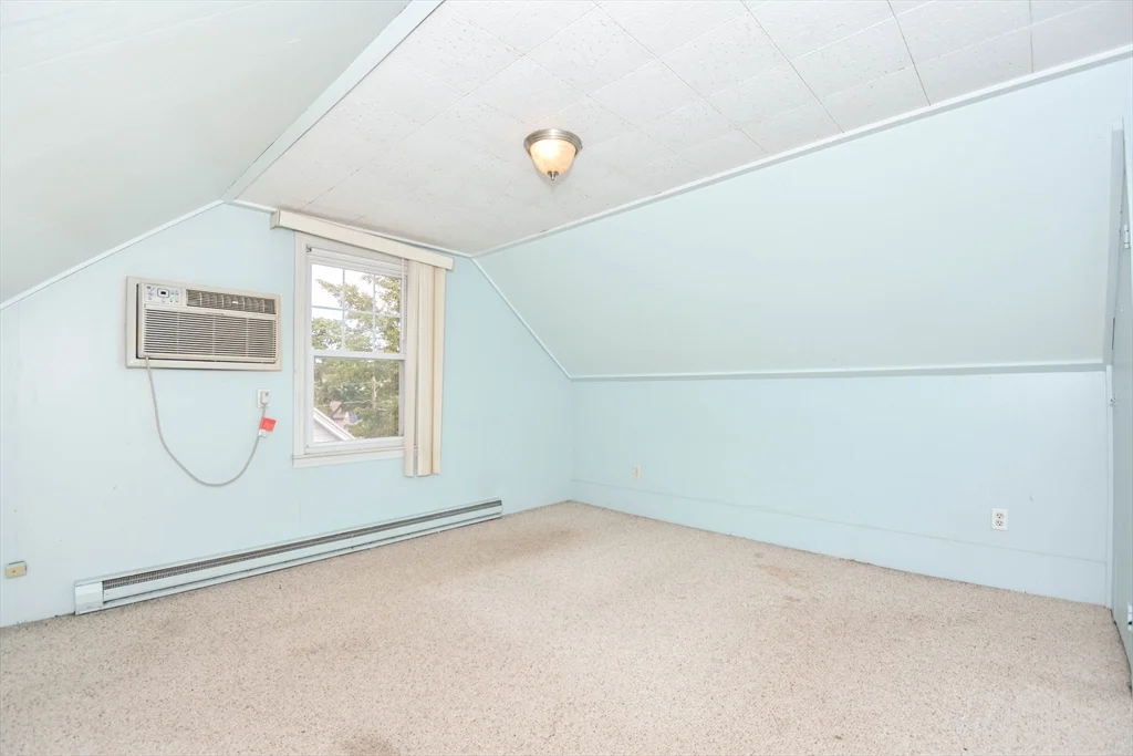 5 bed, 2 bath apartment for rent at 36 Whittier Rd, Lawrence Estates — photo 25 of 26