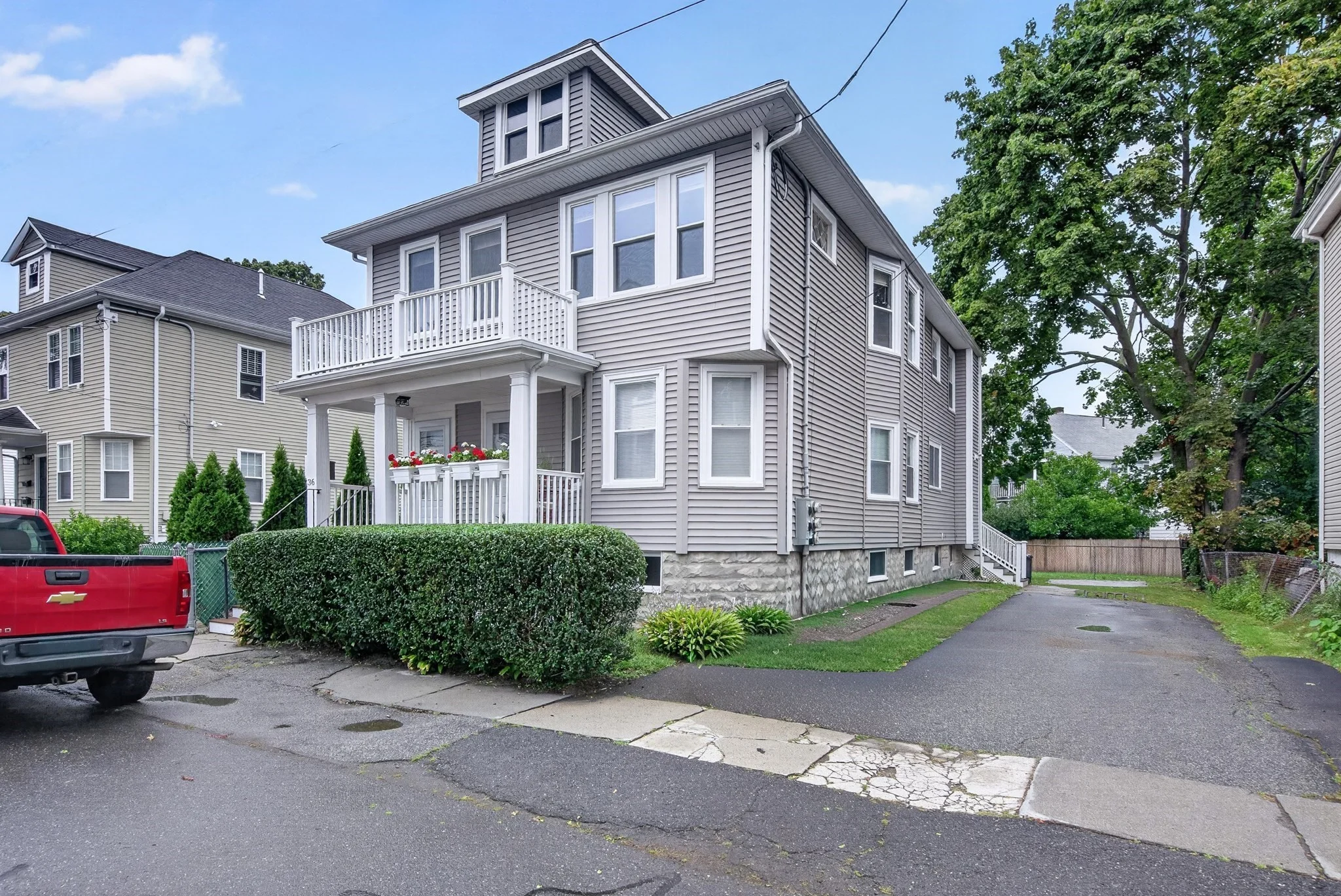 3 bed, 1 bath apartment for rent at 36 Wilson Ave Unit 2, Belmont