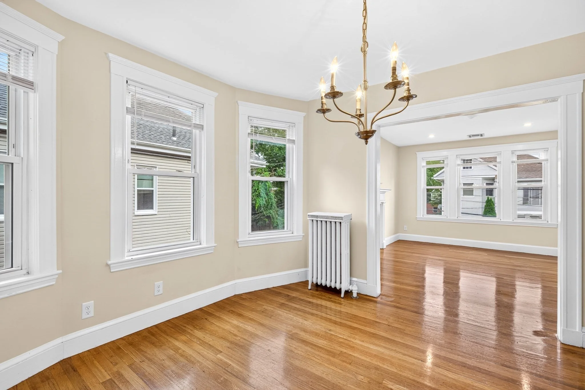 3 bed, 1 bath apartment for rent at 36 Wilson Ave Unit 2, Belmont — photo 6 of 30
