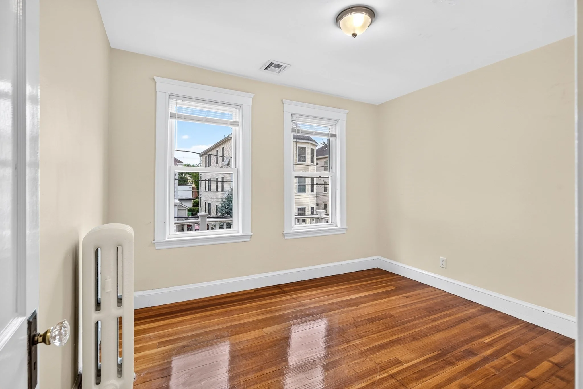 3 bed, 1 bath apartment for rent at 36 Wilson Ave Unit 2, Belmont — photo 20 of 30