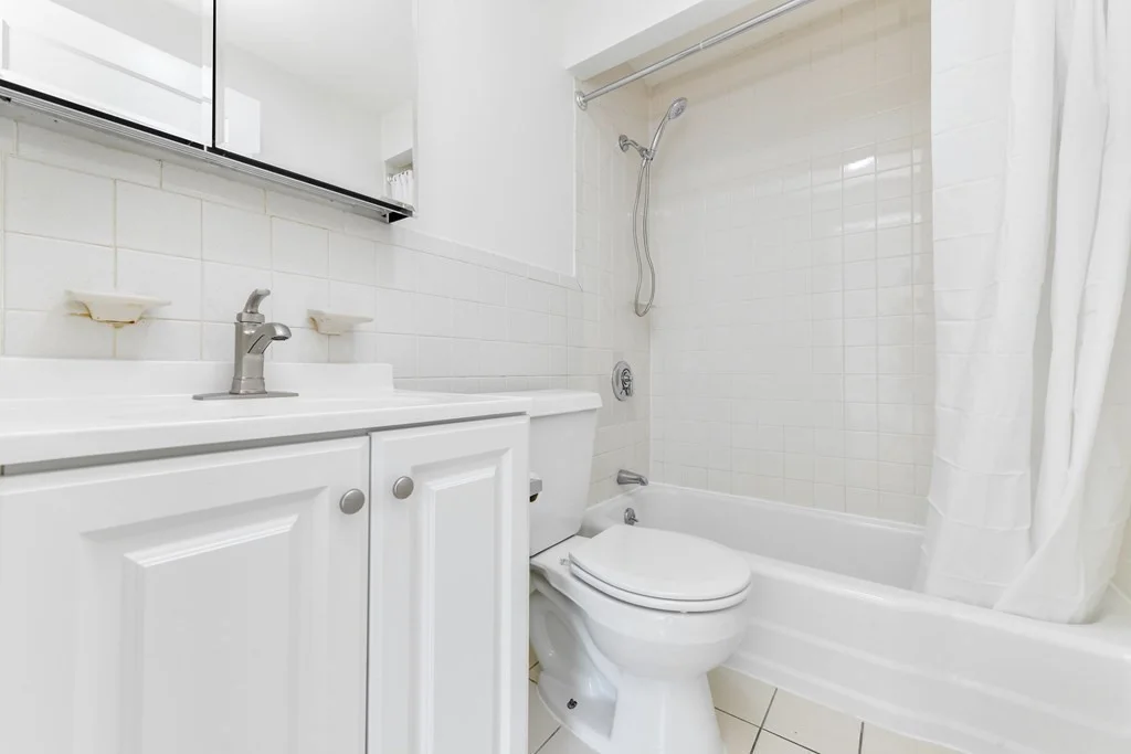 1 bed, 1 bath apartment for rent at 36 Winchester St Unit 2, Coolidge Corner — photo 8 of 14