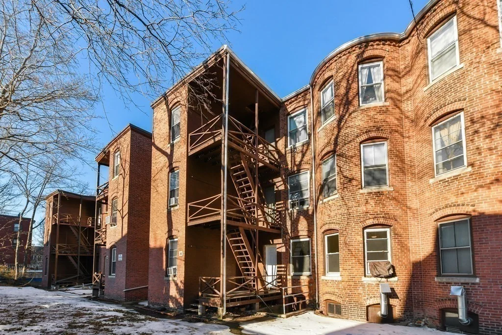 1 bed, 1 bath apartment for rent at 36 Winchester St Unit 2, Coolidge Corner — photo 14 of 14