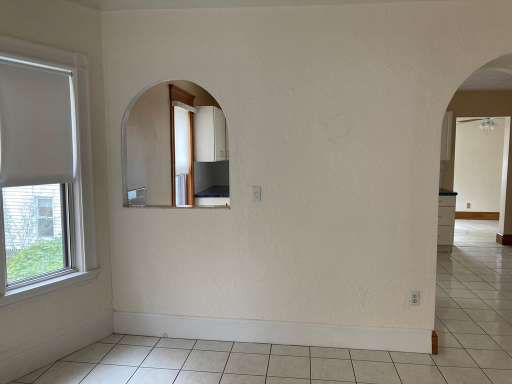 2 bed, 1 bath apartment for rent at 36 Windsor Rd Unit 2, Davis Square — photo 5 of 26