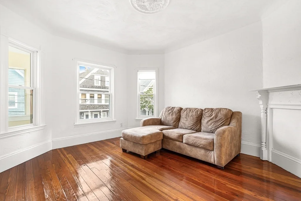2 bed, 1 bath apartment for rent at 36 Windsor Rd Unit 2, Davis Square — photo 14 of 26