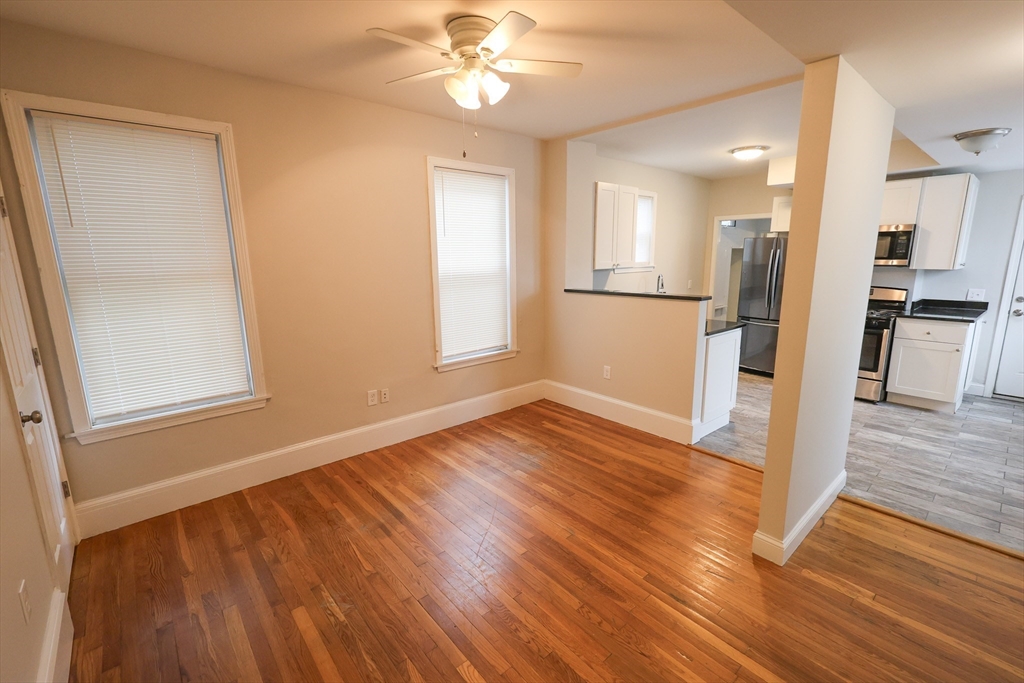 3 bed, 1 bath apartment for rent at 36 Winthrop St Unit 2, Everett — photo 4 of 13