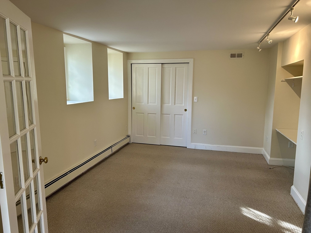 1 bed, 1 bath apartment for rent at 36 Wood St Unit 1, Concord — photo 10 of 11