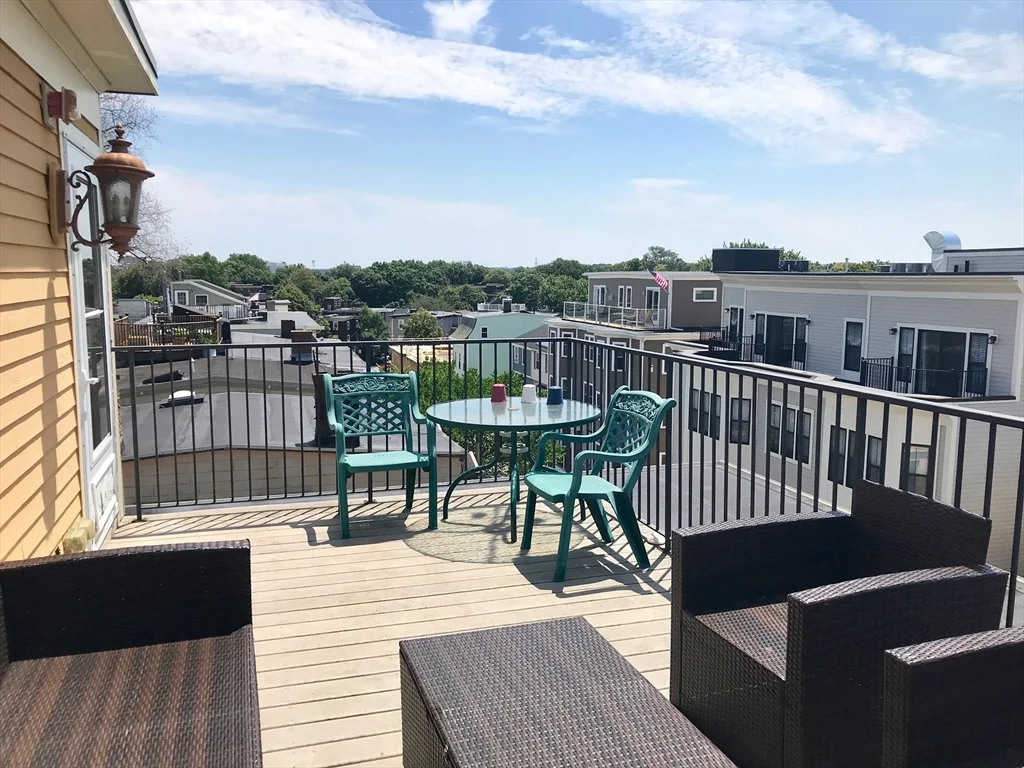 2 bed, 1 bath apartment for rent at 360-362 Dorchester St Unit 3, South Boston — photo 21 of 38