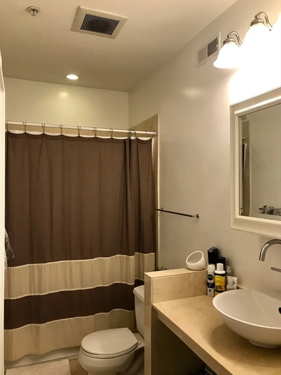2 bed, 1 bath apartment for rent at 360-362 Dorchester St Unit 3, South Boston — photo 28 of 38
