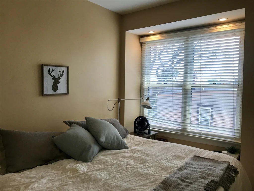 2 bed, 1 bath apartment for rent at 360-362 Dorchester St Unit 3, South Boston — photo 26 of 38