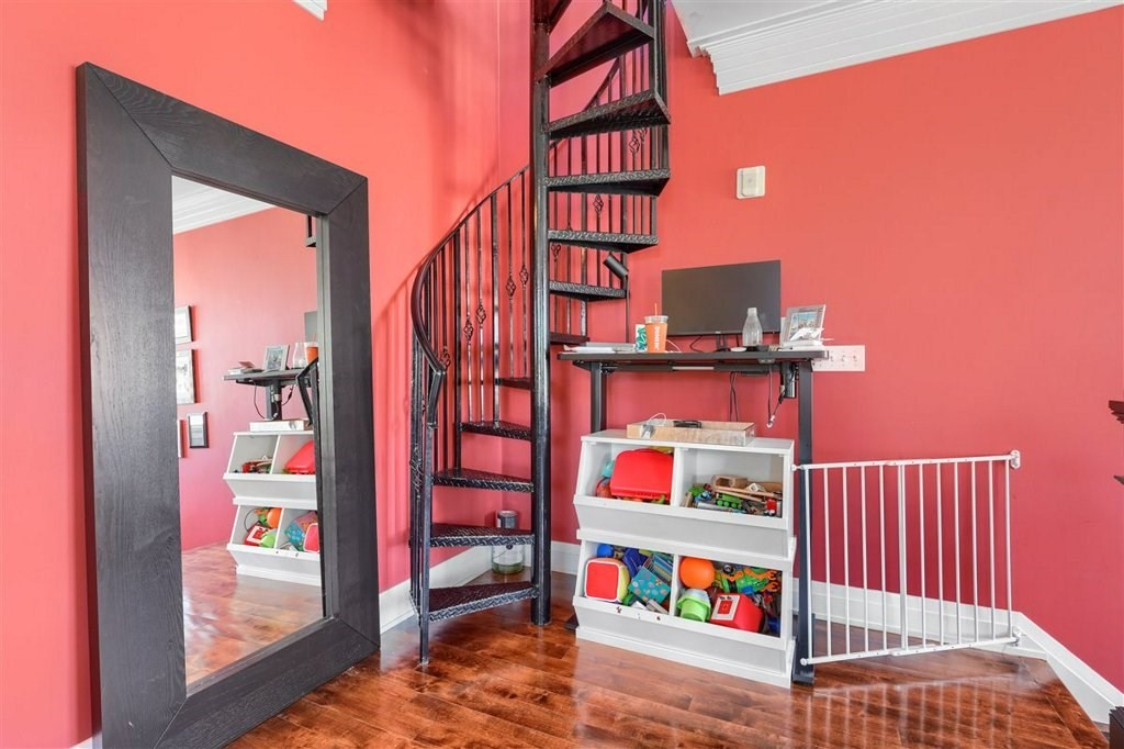 2 bed, 1 bath apartment for rent at 360-362 Dorchester St Unit 4, South Boston — photo 12 of 30