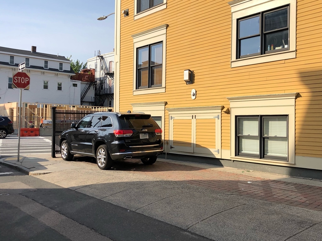 2 bed, 1 bath apartment for rent at 360-362 Dorchester St Unit 4, South Boston — photo 26 of 30