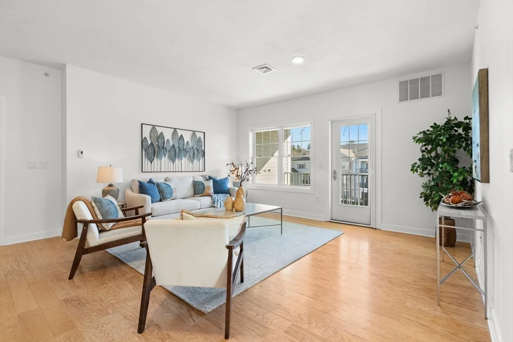 3 bed, 2 bath apartment for rent at 360 Andover St Unit 2302, Danvers — photo 2 of 28