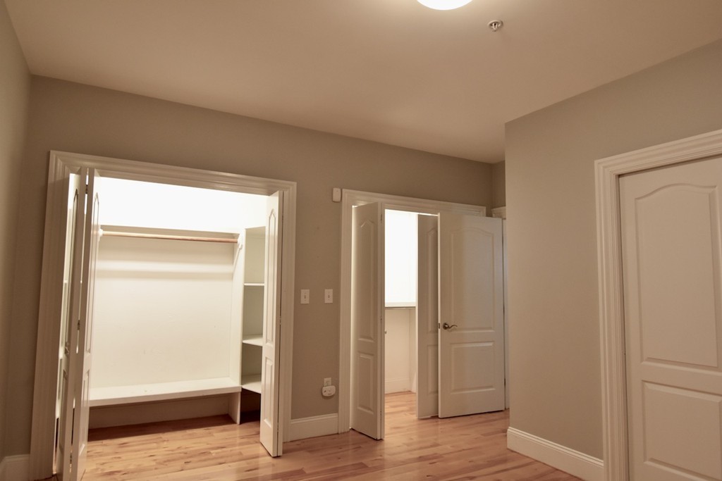 2 bed, 1 bath apartment for rent at 360 Dorchester St Unit 2, South Boston — photo 5 of 31