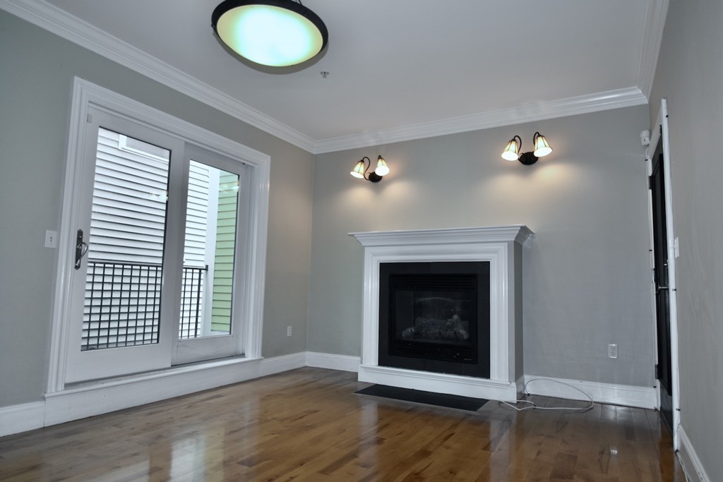 2 bed, 1 bath apartment for rent at 360 Dorchester St Unit 2, South Boston — photo 8 of 31
