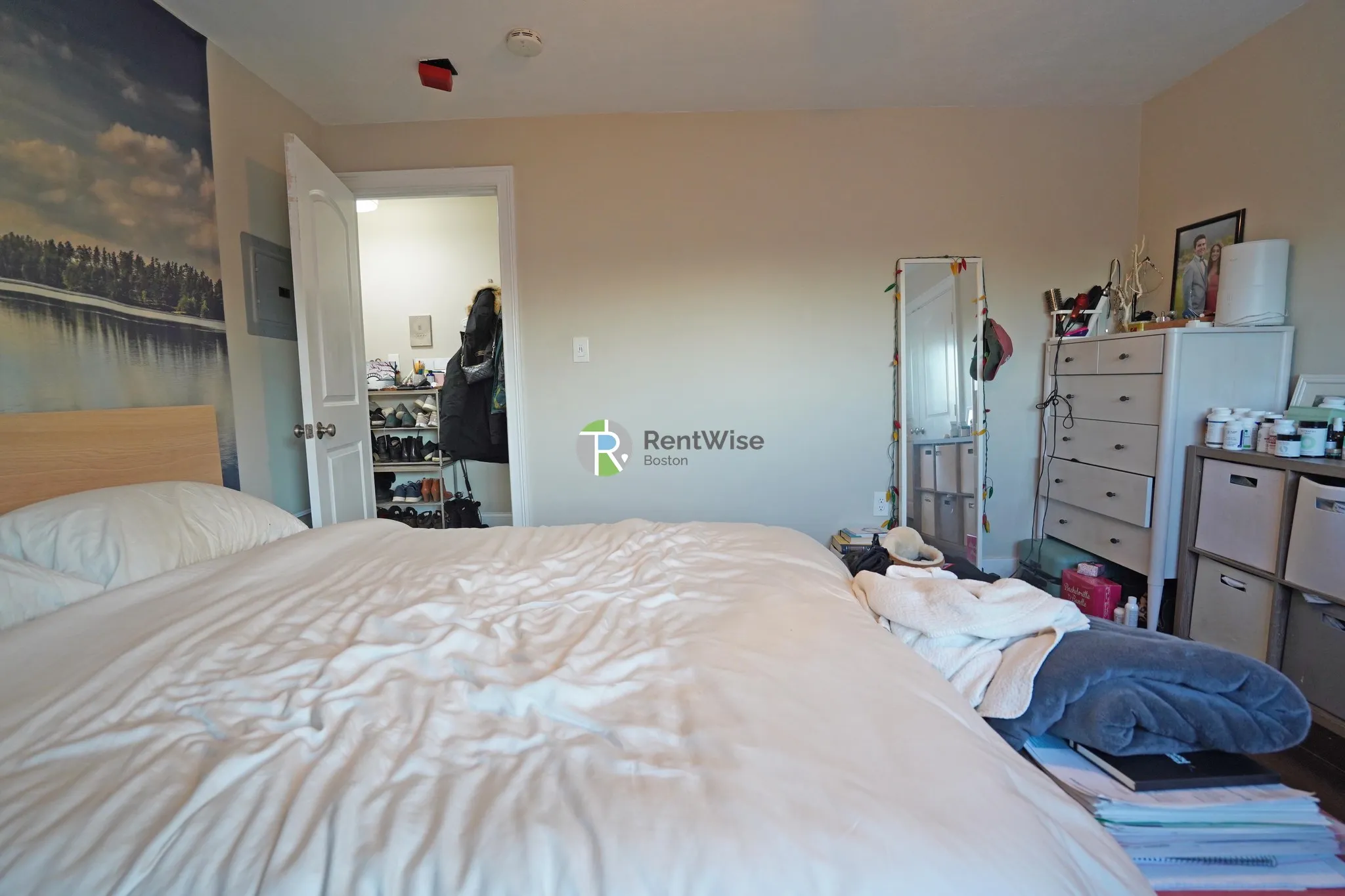 1 bed, 1 bath apartment for rent at 360 Market St Unit 5, Brighton — photo 13 of 17