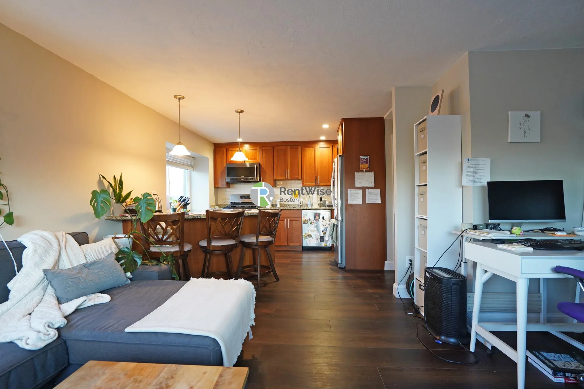 1 bed, 1 bath apartment for rent at 360 Market St Unit 5, Brighton — photo 3 of 17