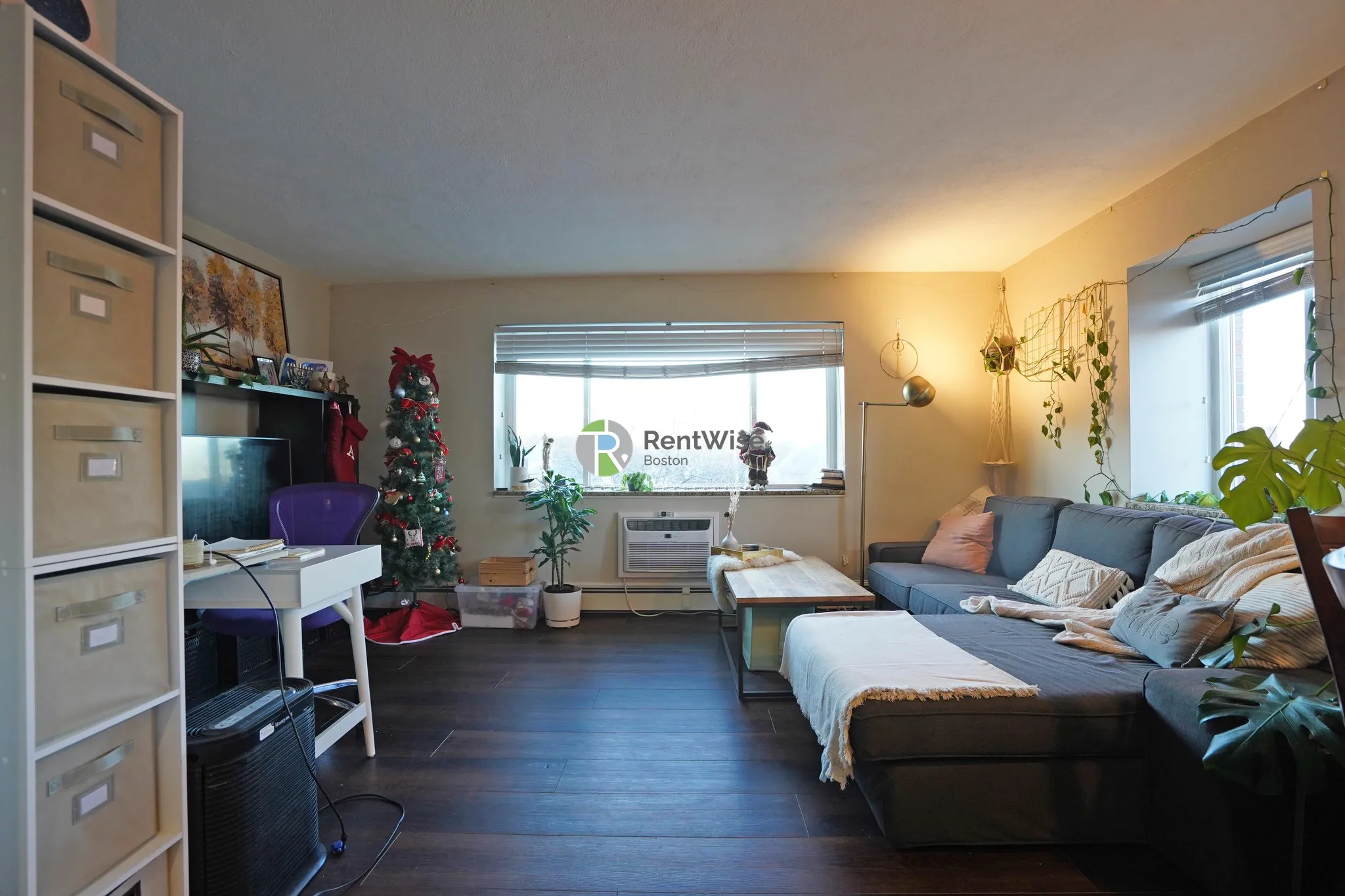 1 bed, 1 bath apartment for rent at 360 Market St Unit 5, Brighton — photo 1 of 17