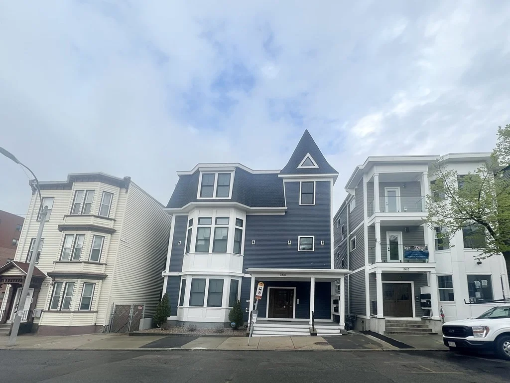 2 bed, 1 bath apartment for rent at 360 Meridian St Unit 3, East Boston — photo 16 of 19