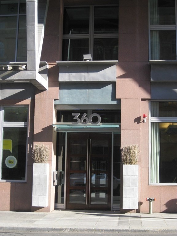 2 bed, 2 bath apartment for rent at 360 Newbury St Unit 609, Back Bay — photo 15 of 15