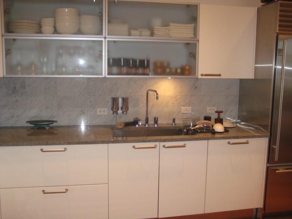 2 bed, 2 bath apartment for rent at 360 Newbury St Unit 609, Back Bay — photo 2 of 15