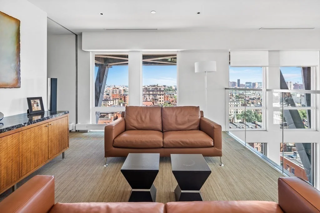 2 bed, 2 bath apartment for rent at 360 Newbury St Unit PH 810, Back Bay — photo 18 of 28
