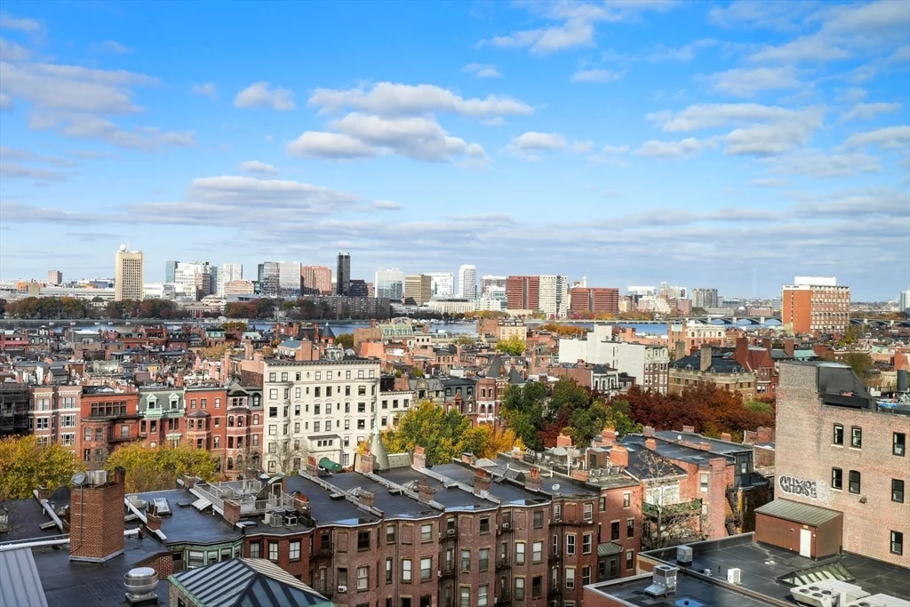 2 bed, 2 bath apartment for rent at 360 Newbury St Unit PH 810, Back Bay — photo 23 of 28